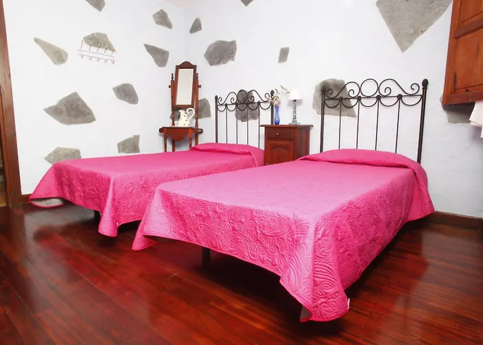 Fonda Гостьовий будинок 2*