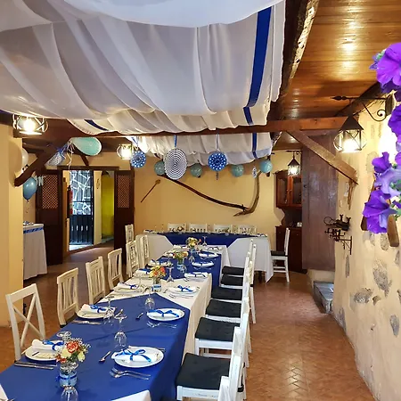 Fonda Pensión Costa Adeje (Tenerife)